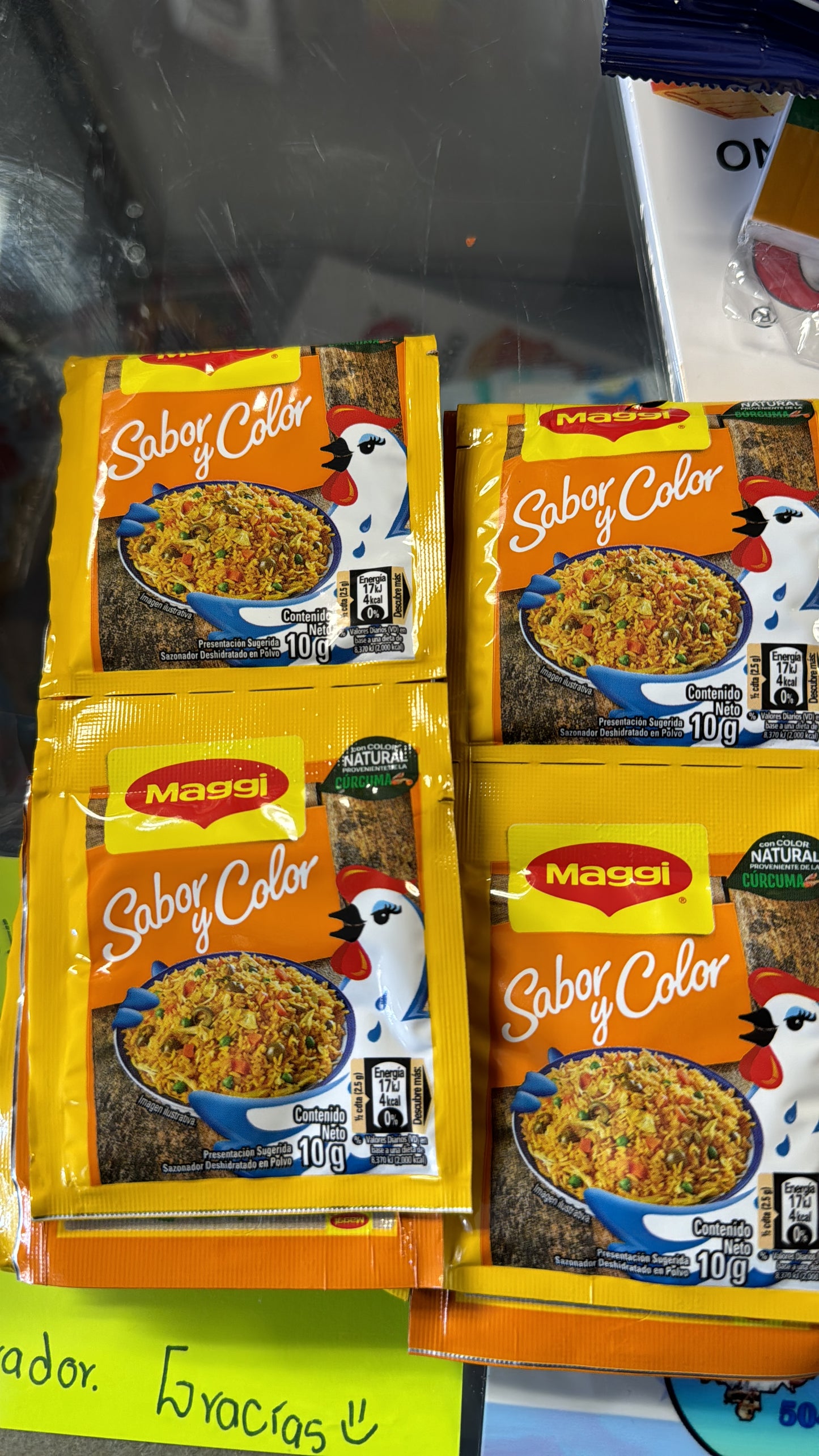 Sabor y color maggi