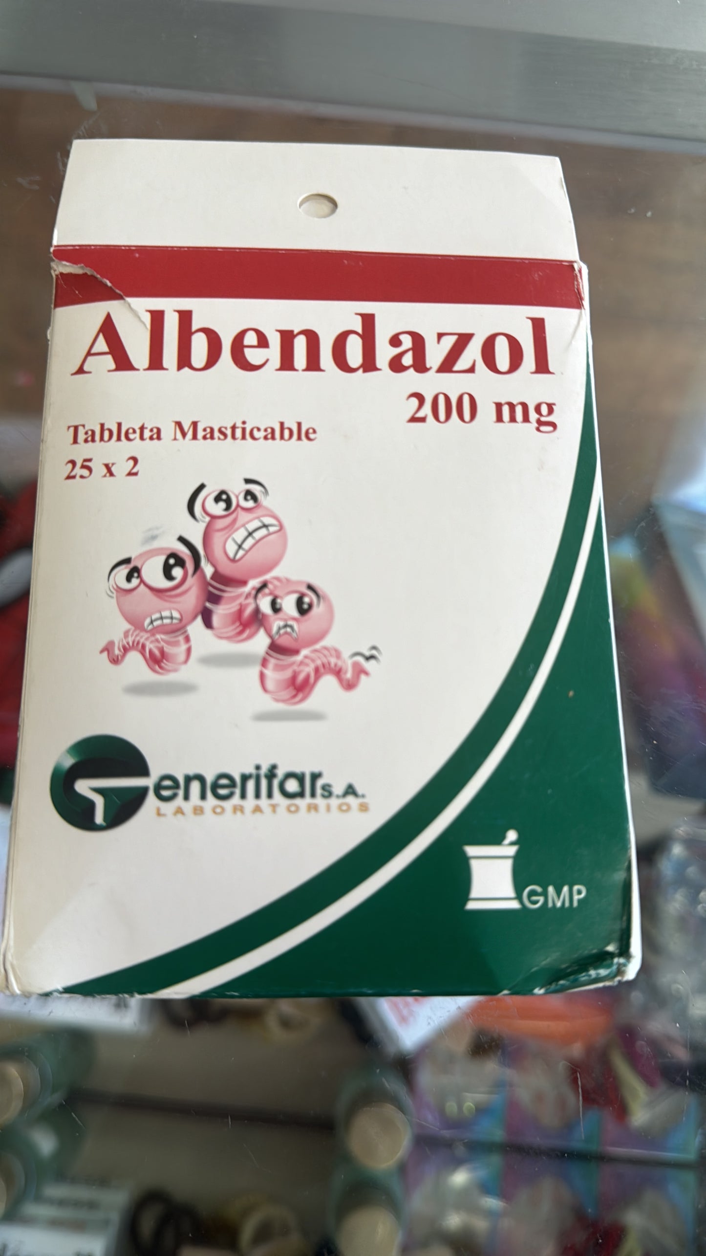 Albendazol